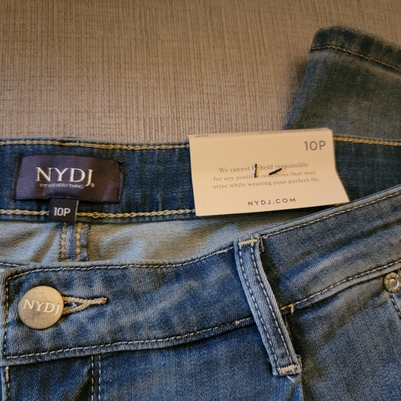 🎁NYDJ Wide-Leg Jeans - Picture 6 of 6
